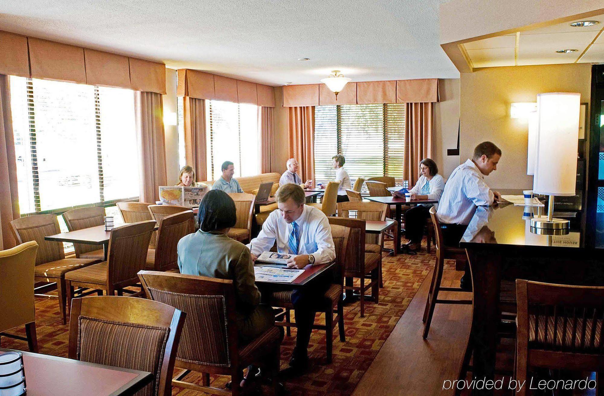 Hampton Inn Fall River/Westport North Westport Restaurant foto